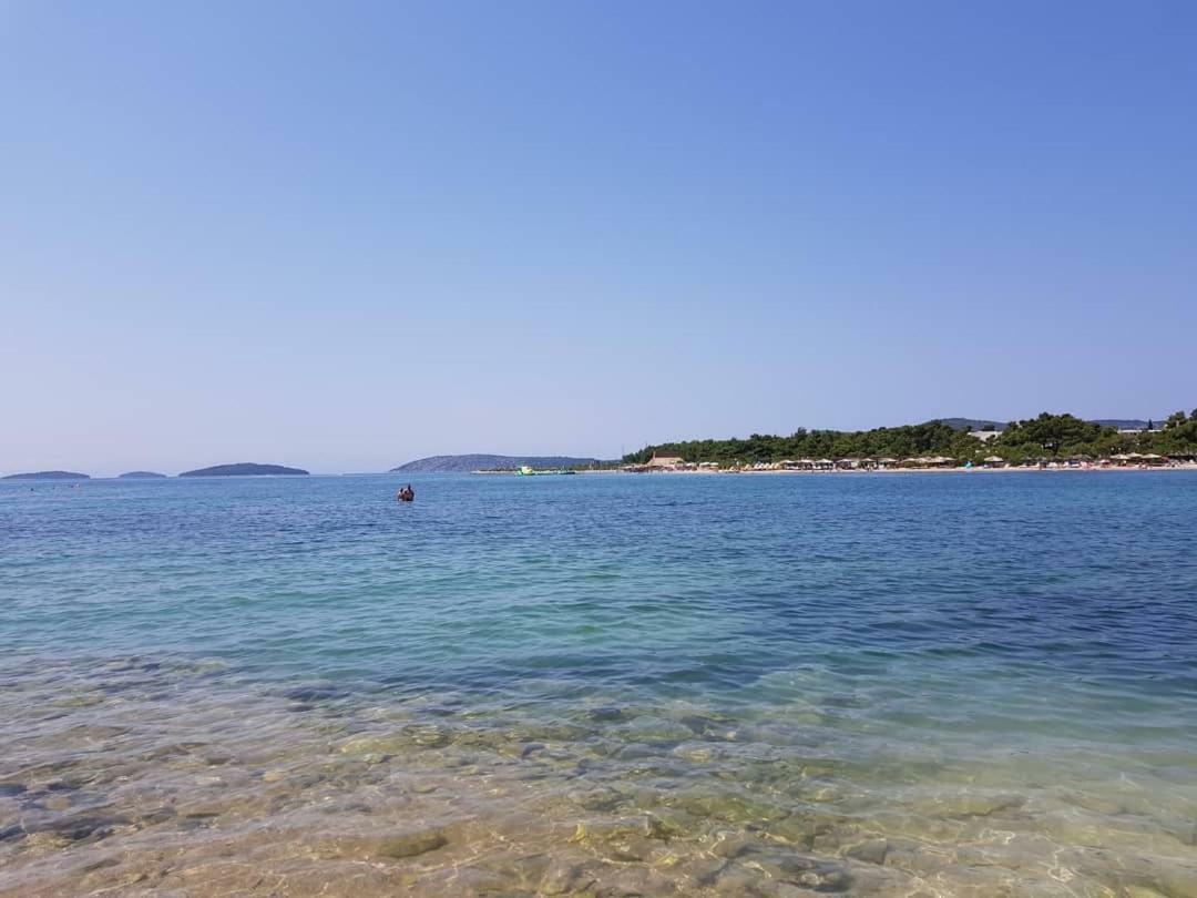 Holiday House "Villa Flora" Šibenik Extérieur photo