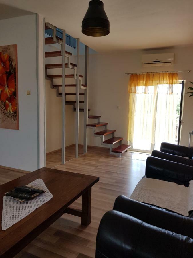 Holiday House "Villa Flora" Šibenik Extérieur photo