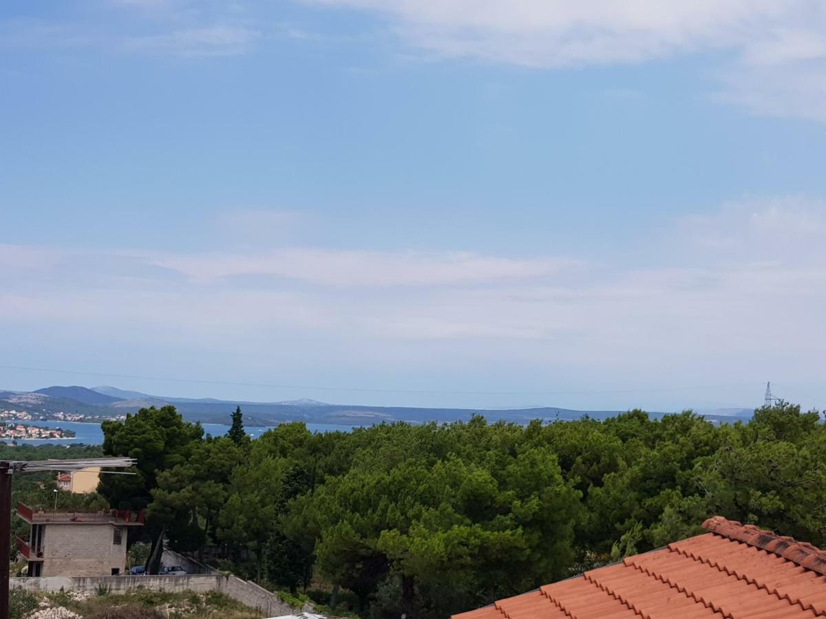 Holiday House "Villa Flora" Šibenik Extérieur photo